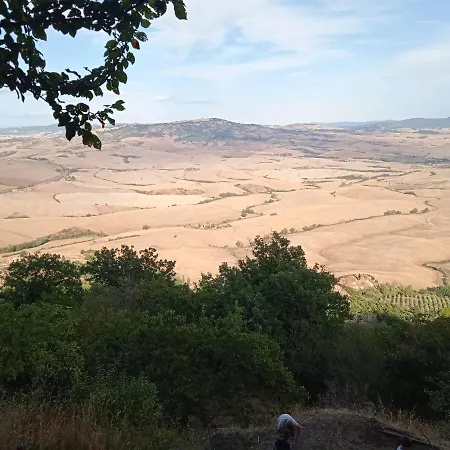 Casa Nella Roccia