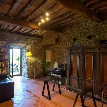 Casa Nella Roccia * Montecatini Val di Cecina